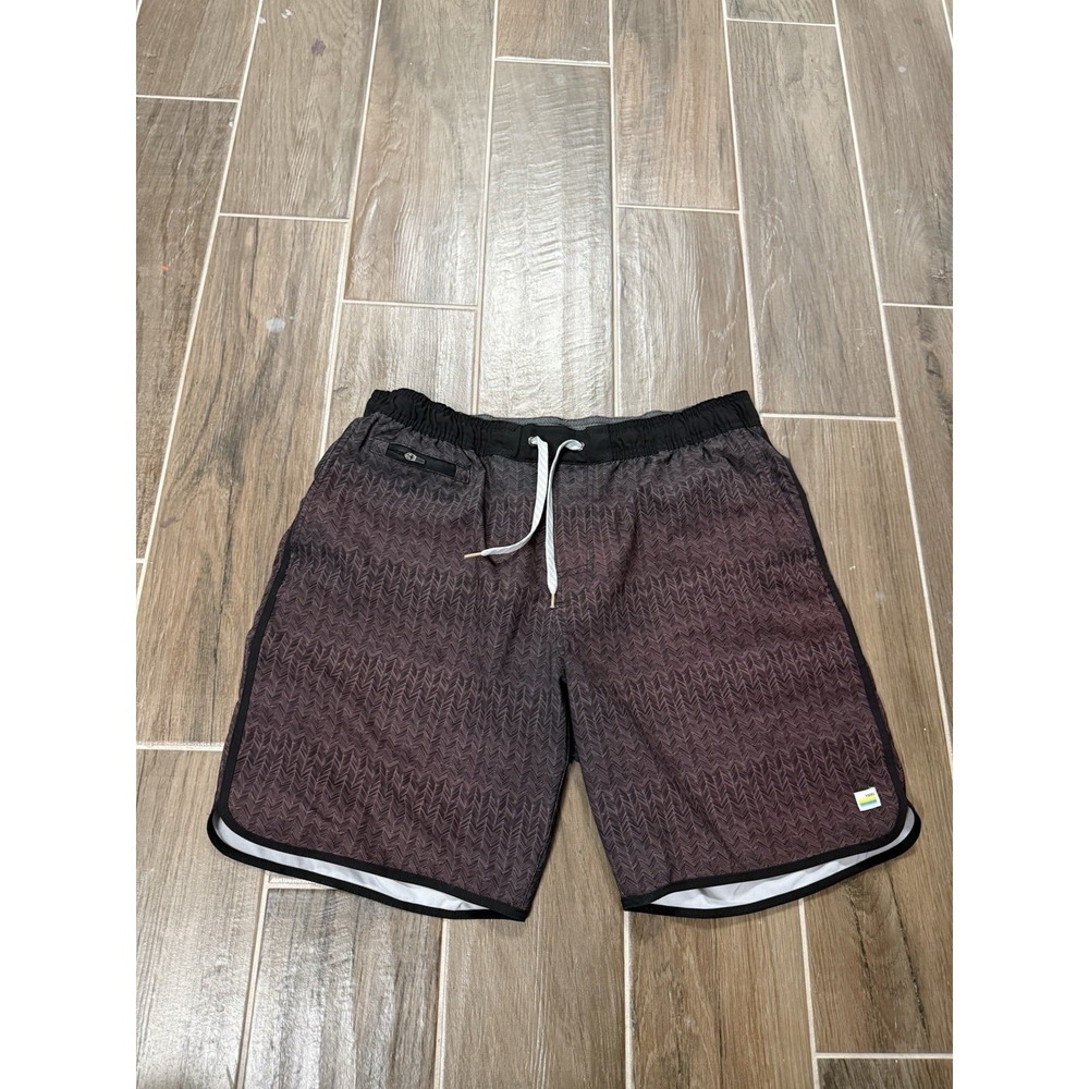 Vuori Banks Shorts Mens Sz XL Purple V Cycled Performance 4 Way Stretch V330